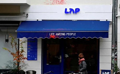 কফি চেইন এলএপি বিতর্ক 