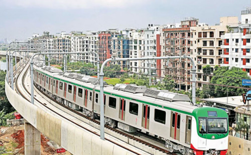 মেট্রোরেলে অনলাইন রিচার্জে প্রথম দিনেই বাধা 