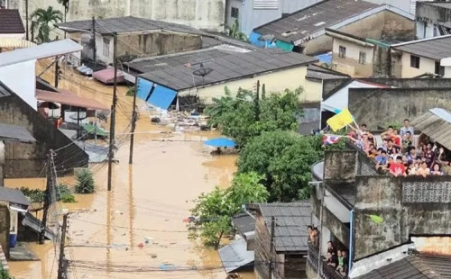 থাই-ইন্দোনেশিয়ায় বন্যায় মৃত ৩৭০ পার 