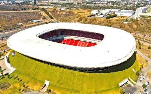 বিশ্বকাপ স্টেডিয়ামের পাশে প্রায় পাঁচশ ব্যাগ মানুষের দেহাবশেষ! 