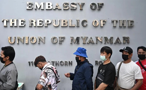 মিয়ানমারের প্রবাসীদের আগাম ভোটগ্রহণ 