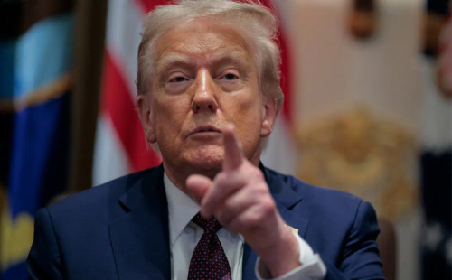 ইউরোপ ‘ক্ষয়িষ্ণু, দুর্বল’ 