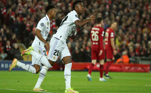 আলাভেসের বিপক্ষে স্বস্তির জয়ে মাঠ ছাড়ল রিয়াল 