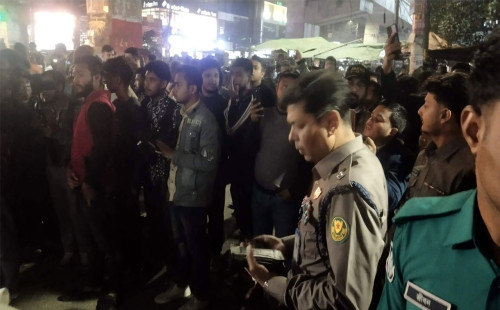 ককটেল বিস্ফোরণে মগবাজারে যুবক নিহত 