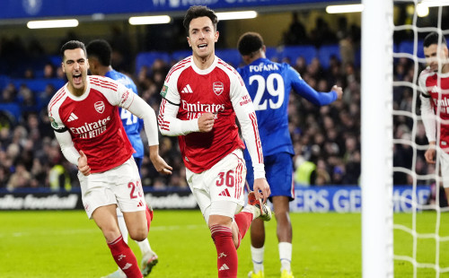 লন্ডন ডার্বিতে জয় পেয়ে ফাইনালের দোরগোড়ায় আর্সেনাল 