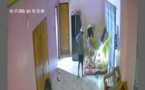 মৎস‌্য ব‌্যবসায়ীর বা‌ড়ি‌তে দুর্ধর্ষ ডাকাতি 