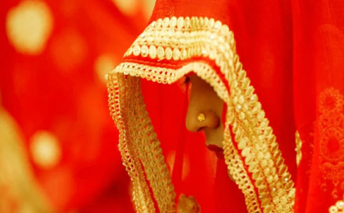 বাসর রাতে কনে মুখ ধোয়ার পরই চমকে ওঠেন বর, আদালতে গড়ালো বিয়ে 