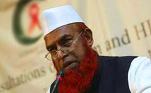 ট্রাইব্যুনালে ফাঁসির আসামি মাওলানা আবুল কালাম আজাদের আত্মসমর্পণ 