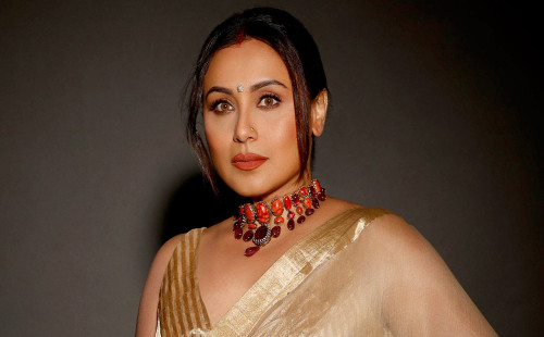 স্ত্রীর ওপর অযথা চিৎকার করা উচিত নয় : রানি মুখার্জি 