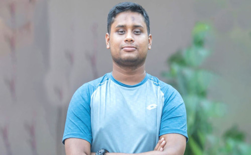 ৪৬ কেন্দ্রে তিনগুণেরও বেশি ভোটে এগিয়ে হাসনাত 