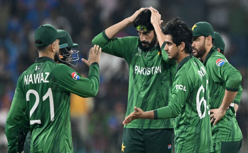 ভারতের কাছে হারের পর যেমন ছিল পাকিস্তানের ড্রেসিংরুমের পরিবেশ 