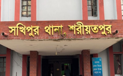 শরীয়তপুরে গরুর দুধ বিক্রি নিয়ে বাকবিতণ্ডার জেরে সংঘর্ষ, আহত ৬ 