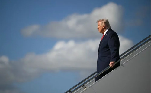 ট্রাম্পের নামে বিমানবন্দর! 