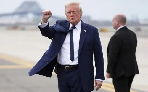 আদালতের তিরস্কারের পরও শুল্ক আরোপ 