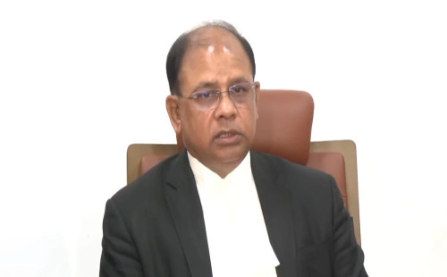 প্রসিকিউটরদের দ্বন্দ্ব বিচারকে প্রভাবিত করবে না: আমিনুল ইসলাম 