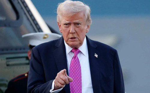 যুদ্ধ বন্ধের উপায় খুঁজছেন ট্রাম্প 