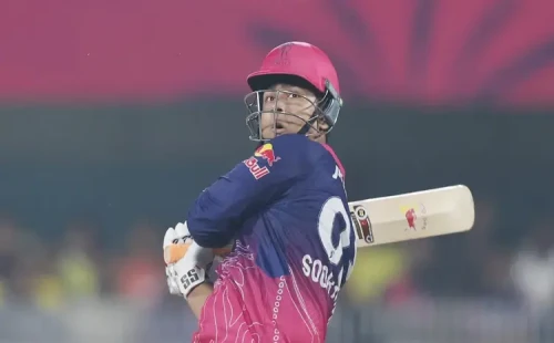 বৈভবের ব্যাটে এআই চিপ লাগানো, পরীক্ষাগারে পাঠানো উচিত 